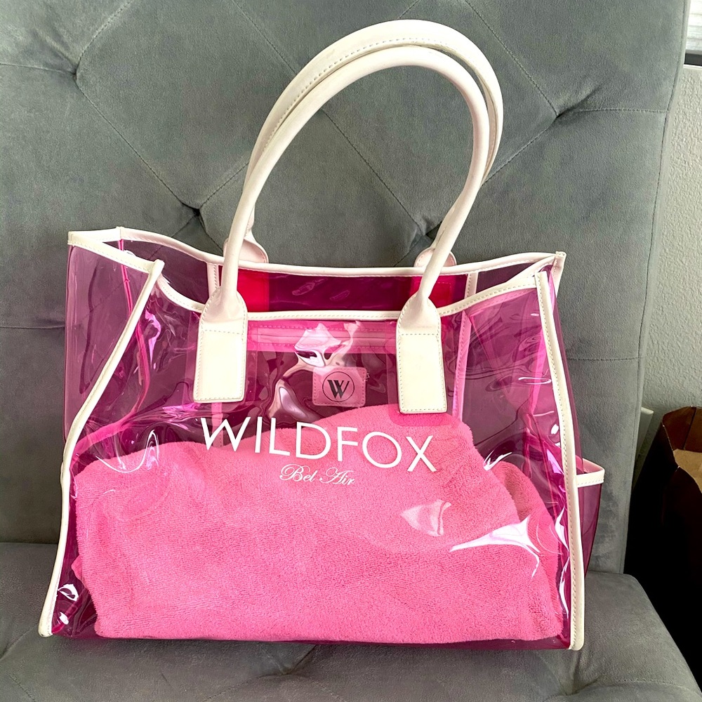 Wild fox translucent tote!